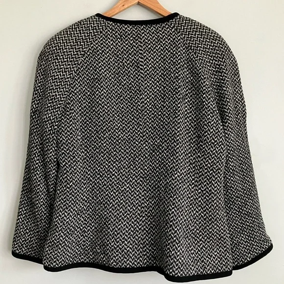 KASPER Black & White Silk and Cotton Blend Open Front Blazer Size 18W - Picture 7 of 12